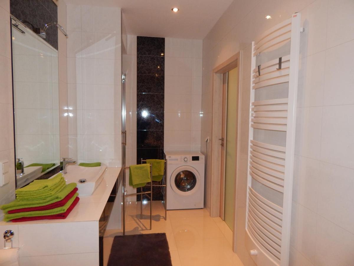 Ajk Apartament W Sea Towers 格丁尼亚 外观 照片
